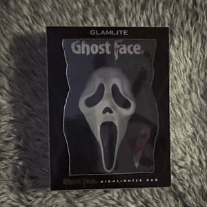 Glamlite Ghost Face Highlighter Duo